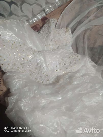 Свадебное платье