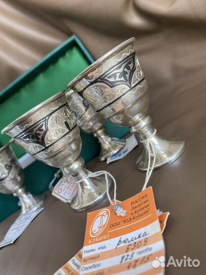 Рюмки серебро 875