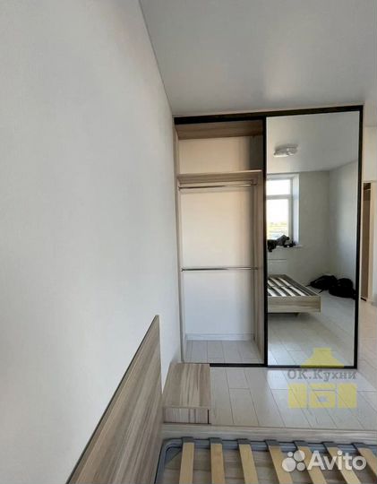 Встраиваемый шкаф