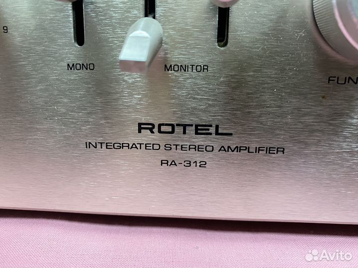 Усилитель интегральный Rotel RA-312