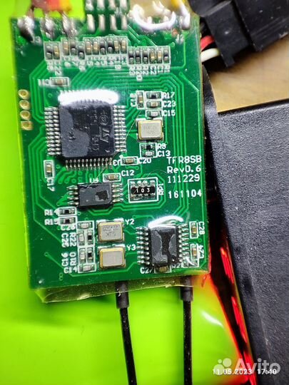 Продам 8-к/16-к приёмник TFR8SB