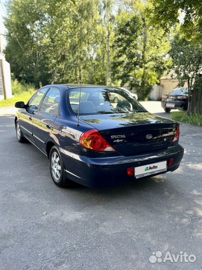 Kia Spectra, 2009