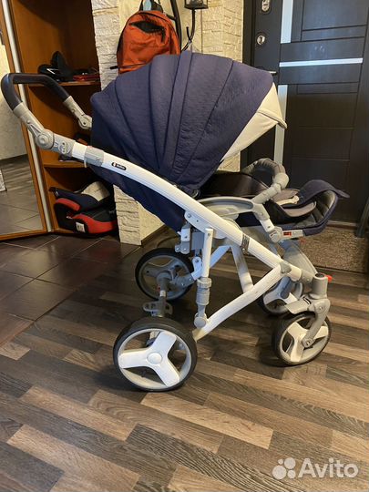 Коляска 3 в 1