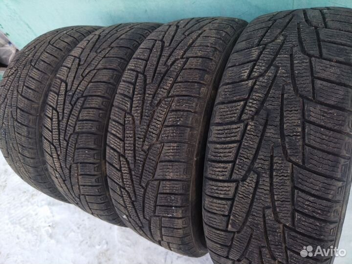 Kumho I'Zen KW31 225/60 R17 103R