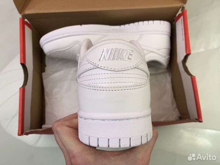 Кроссовки Nike Dunk Low Triple White