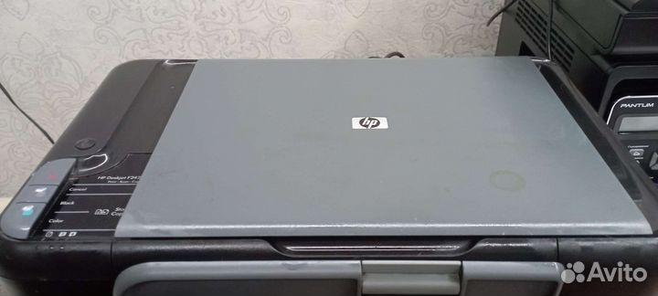 Принтер HP deskjet f2423