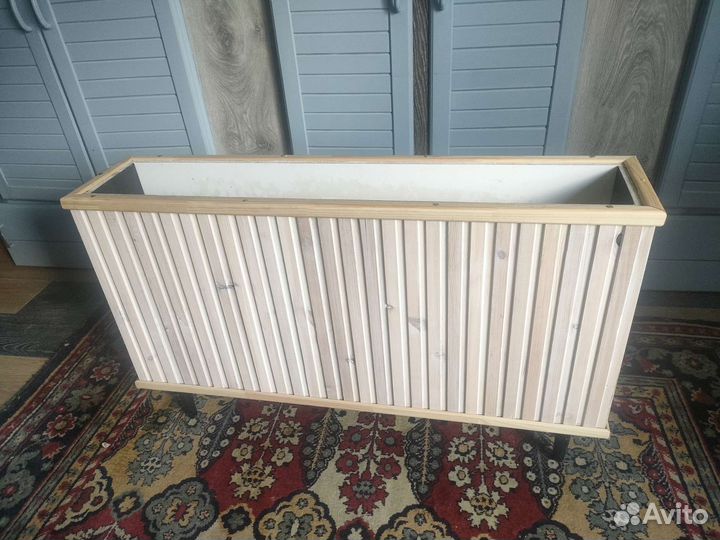 Кашпо для цветов деревянное