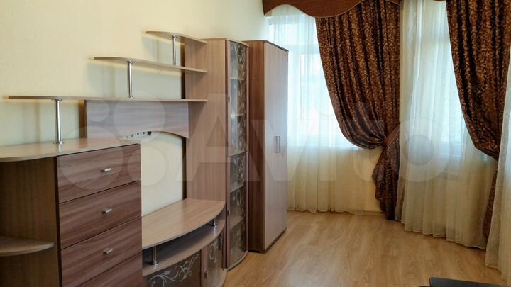 3-к. квартира, 100 м², 4/20 эт.