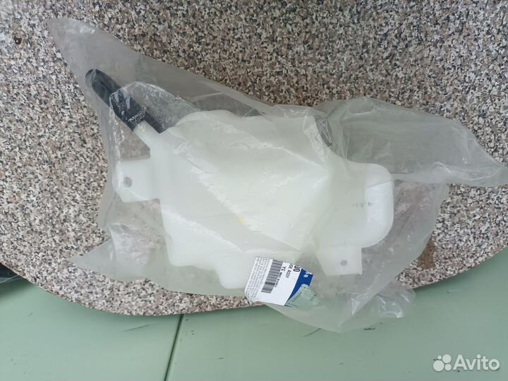 Бачок расширительный Хундай Соната Sonata YF Киа