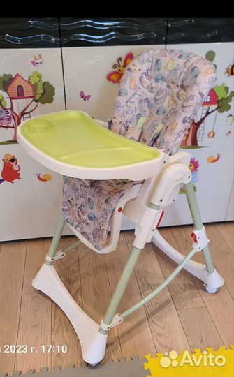 Стульчик для кормления Happy Baby