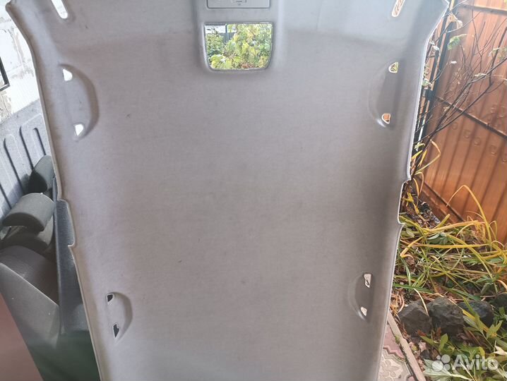 Обшивка потолка Skoda Fabia 2