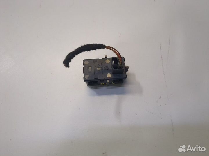 Блок управления иммобилайзера Audi A8 (D4), 2011