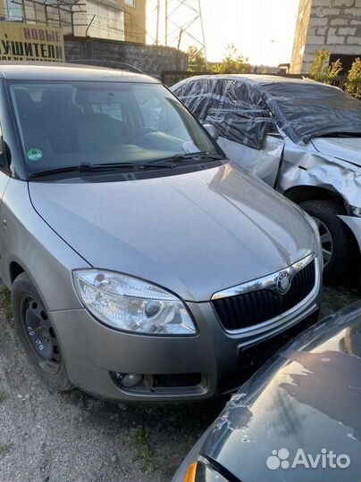 Шкода фабия 2 дизель 1,4 по запчастям