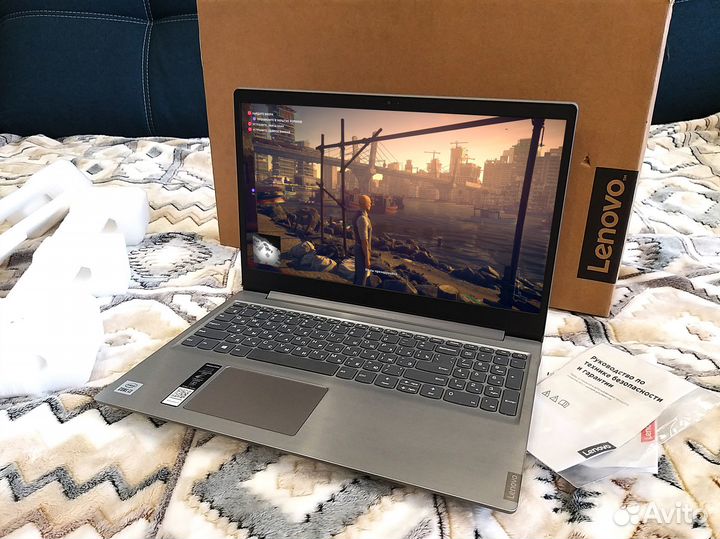 Новый в упаковке мощный 8гб SSD FullHD Lenovo