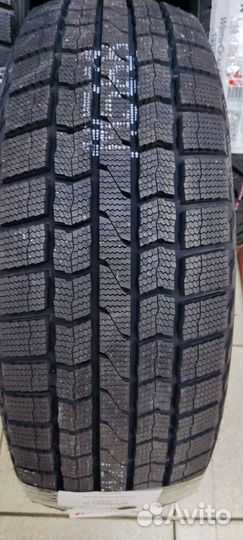 Maxxis SP3 Premitra Ice 205/60 R16 92T