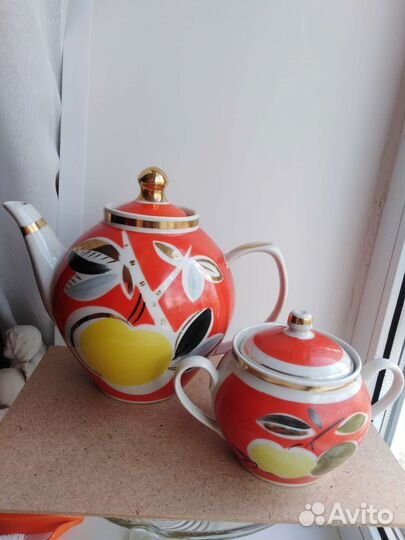 Чайник +сахарница. Золотое яблоко. пфз, СССР