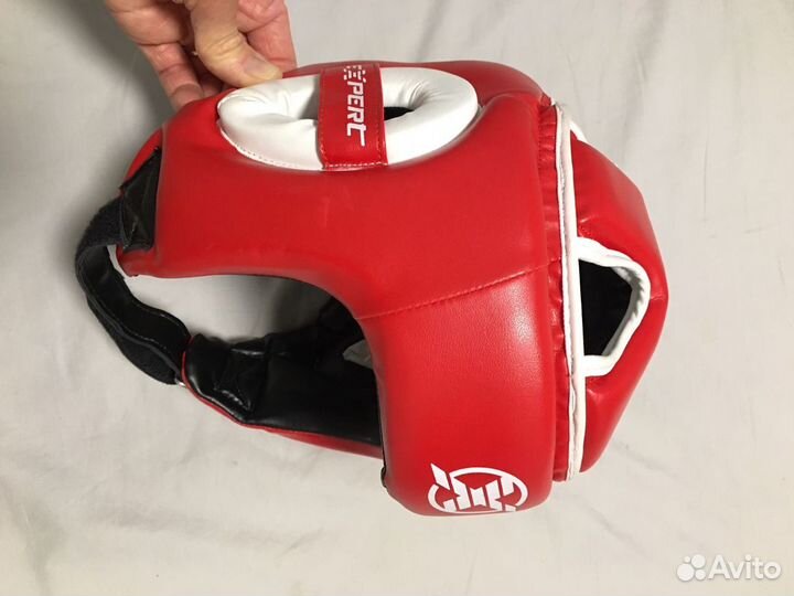 Боксерский шлем