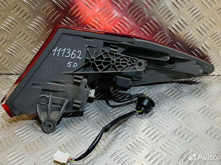 Фонарь задний наружный левый Honda Civic FK (9 gen