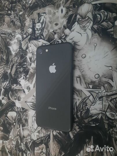 iPhone 8, 64 ГБ