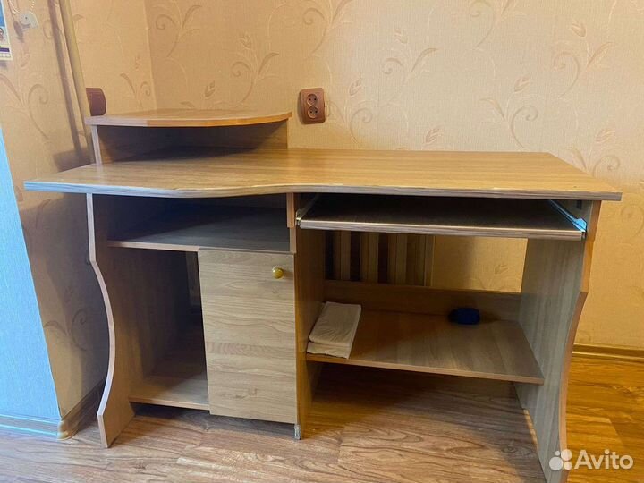 Компьютерный стол бу