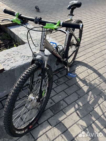 Велосипед GT Agressor 1.0