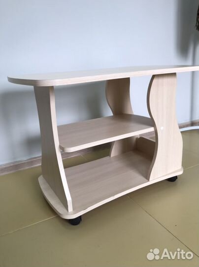 Продам журнальный столик