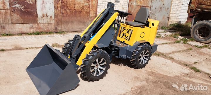 Мини-трактор с КУН, 2024