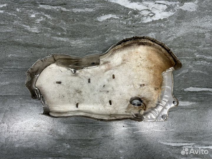 Теплозащитный экран Tiguan 2