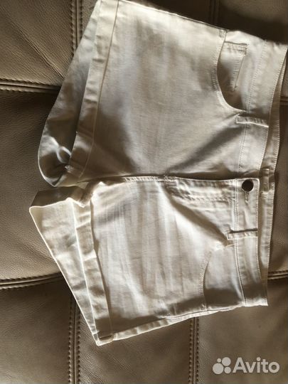 Шорты белые, джинсовые