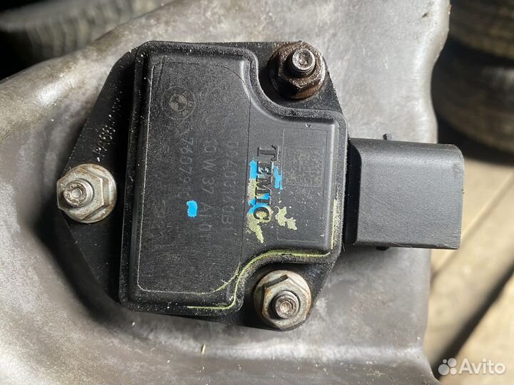 Датчик уровня масла bmw 7607910