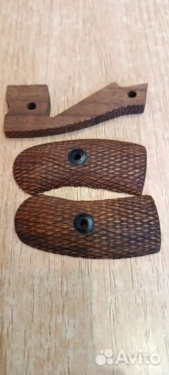 Накладки комплект с гайками деревянные орех
