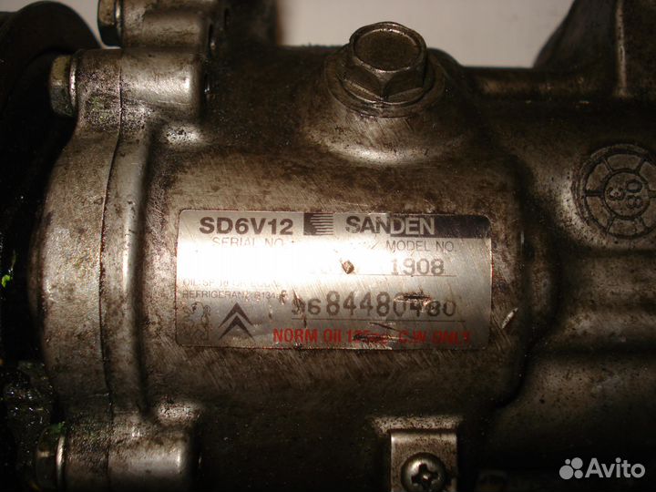 Компрессор кондиционера Peugeot / Citroen