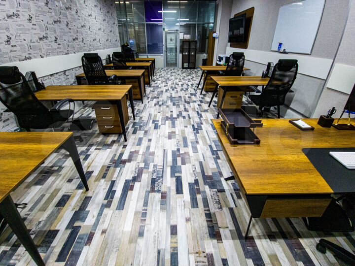 Ультраофис в центре Казани с мебелью и паркингом