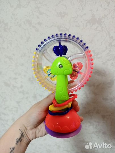 Погремушка каруселька Жирафики