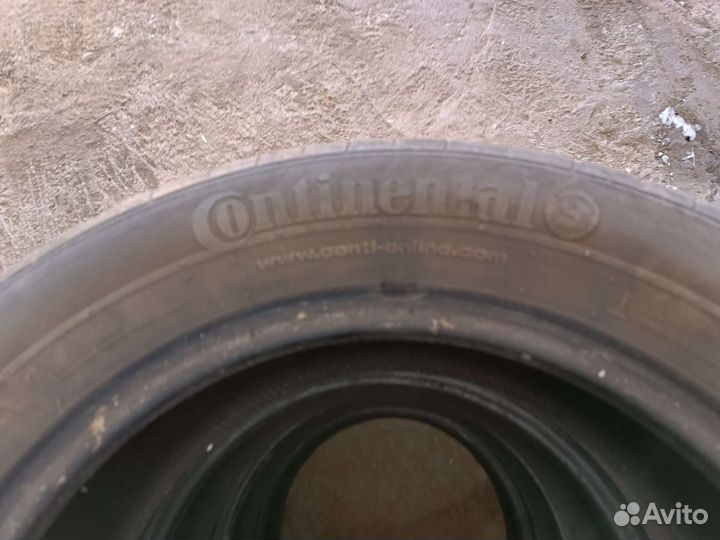 Continental ContiPremiumContact 2 215/55 R16 93H