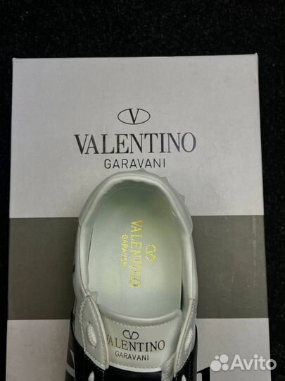 Кроссовки valentino garavani белые