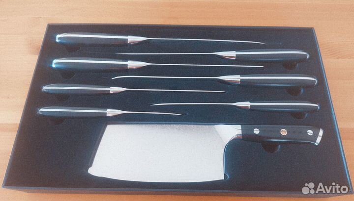 Набор кухонных ножей