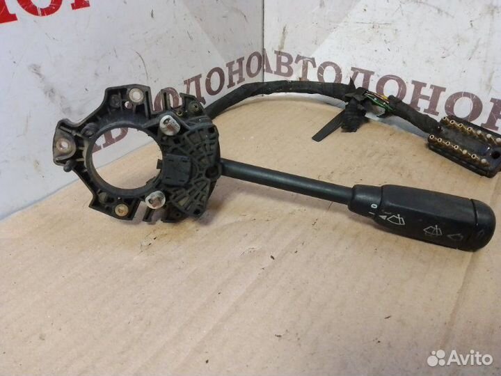 Подрулевой переключатель дворников Mercedes W124