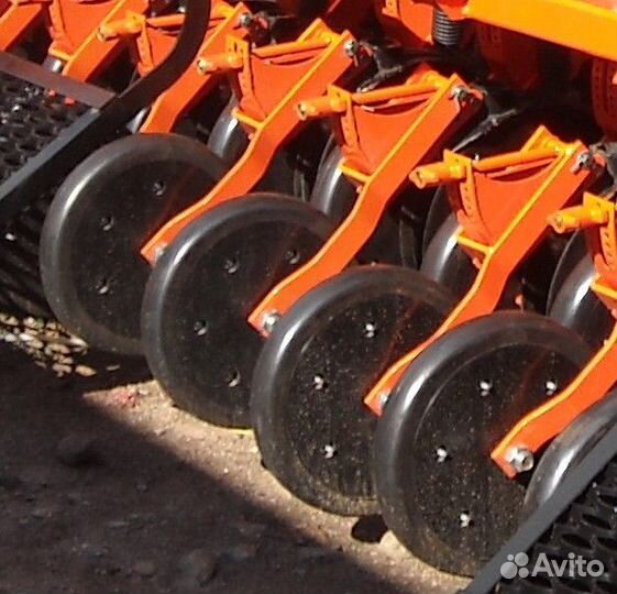 Сеялка Фаворит СЗФ 4.000-V, 2023