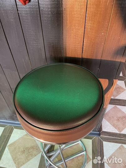 Барный стул