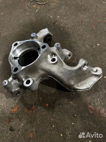 Задний кулак Skoda, VW