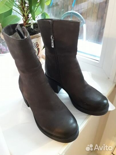 Сапоги женские зимние 38 размера новые