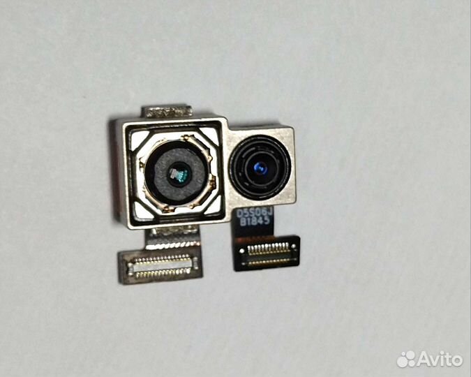 Камера poco F1 основная