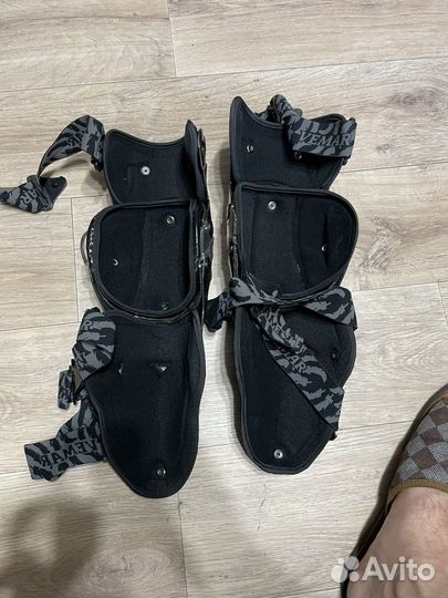 Мотозащита наколенники