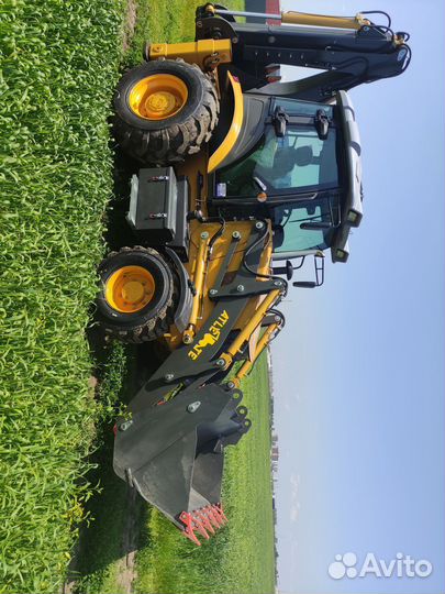 Экскаватор-погрузчик JCB 3CX, 2022