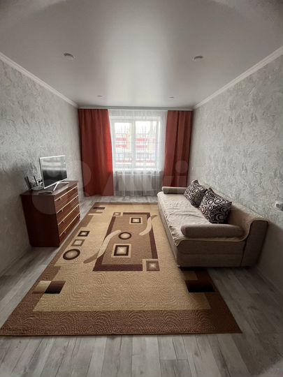 1-к. квартира, 40 м², 4/10 эт.