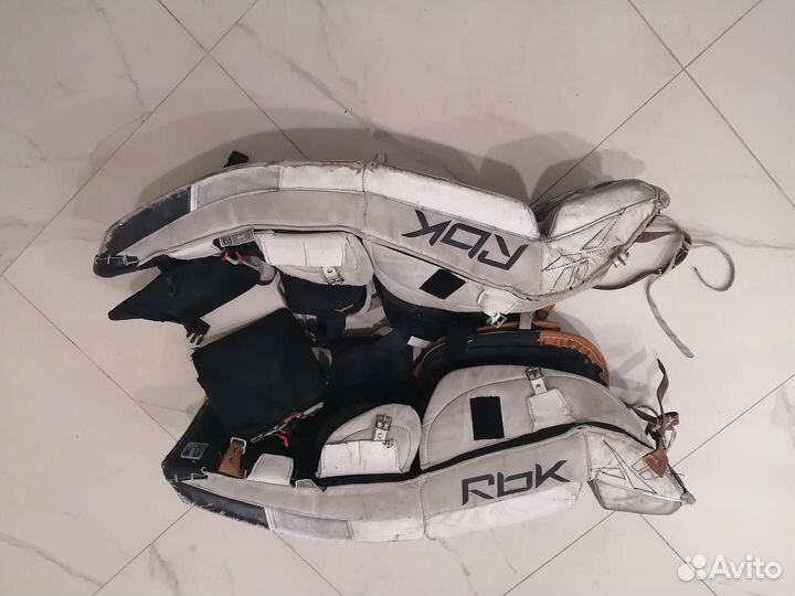 Вратарские щитки reebok