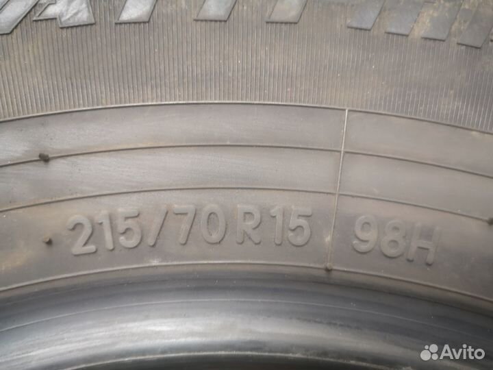 Toyo Tranpath MPZ 215/70 R15 98H