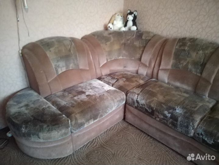 Угловой диван бу