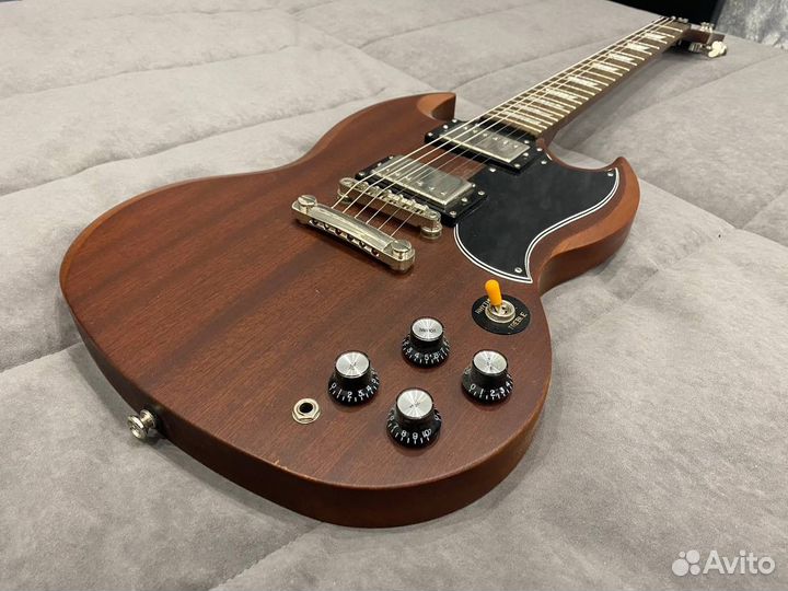 Электрогитара Epiphone SG g400 worn brown